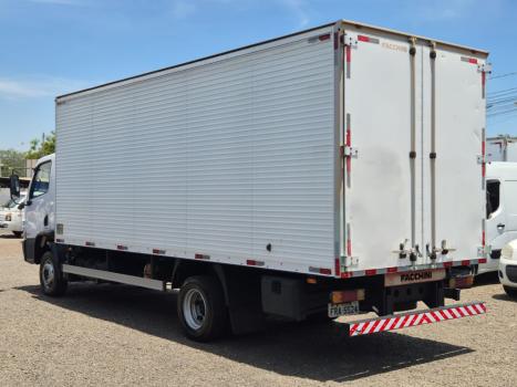 MERCEDES-BENZ Accelo 815, Foto 2