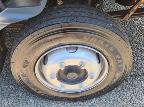 MERCEDES-BENZ Accelo 815, Foto 12