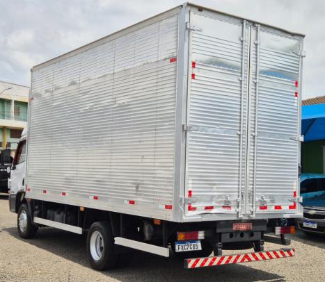 MERCEDES-BENZ Accelo 1016, Foto 2