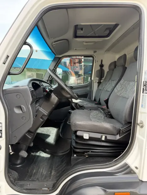 MERCEDES-BENZ Accelo 1016, Foto 14