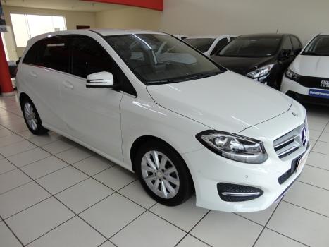 MERCEDES-BENZ B 200 1.6 4P SPORT TURBO FLEX AUTOMTICO, Foto 1