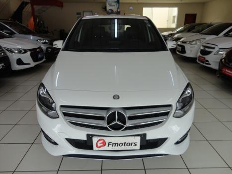 MERCEDES-BENZ B 200 1.6 4P SPORT TURBO FLEX AUTOMTICO, Foto 4