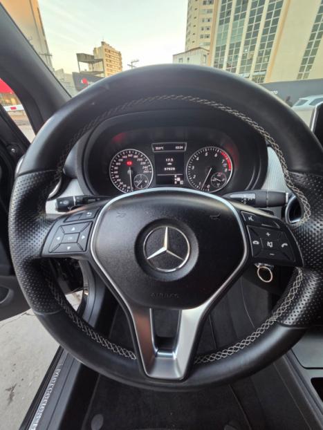 MERCEDES-BENZ B 200 1.6 4P TURBO AUTOM�TICO, Foto 11