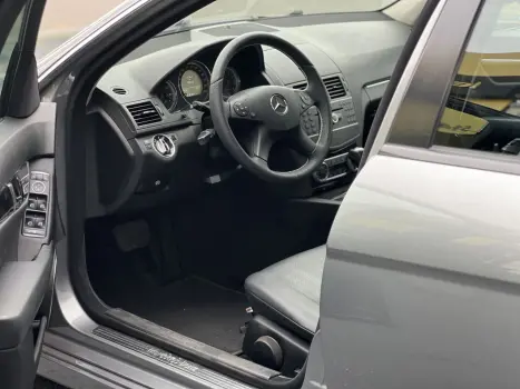 MERCEDES-BENZ C 180 1.8 16V 4P CGI CLASSIC AUTOMTICO, Foto 8