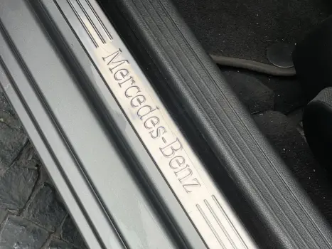 MERCEDES-BENZ C 180 1.8 16V 4P CGI CLASSIC AUTOMTICO, Foto 9