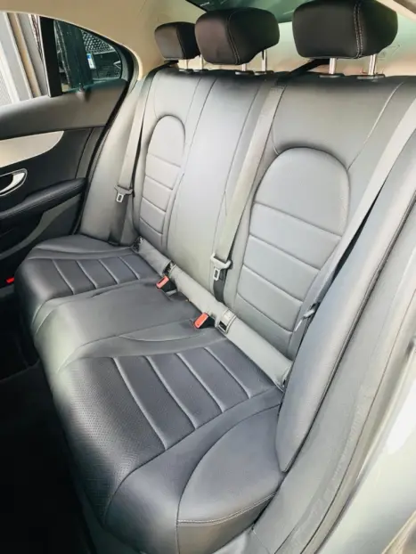 MERCEDES-BENZ C 180 1.6 16V 4P CGI AVANTGARDE TURBO AUTOMÁTICO, Foto 14 MERCEDES-BENZ C 180 1.6 16V 4P CGI AVANTGARDE TURBO AUTOMÁTICO, Foto 14