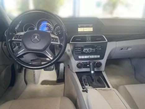 MERCEDES-BENZ C 180 1.6 16V 4P CGI SPORT TURBO AUTOMTICO, Foto 8