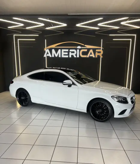 MERCEDES-BENZ C 180 1.6 16V 4P CGI  TURBO AUTOMÁTICO, Foto 1 MERCEDES-BENZ C 180 1.6 16V 4P CGI  TURBO AUTOMÁTICO, Foto 1