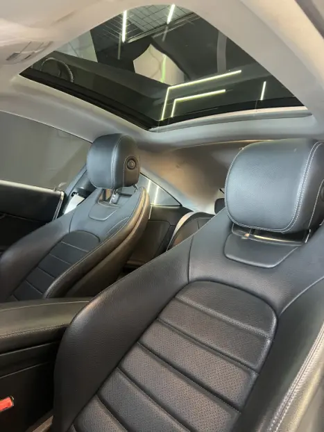 MERCEDES-BENZ C 180 1.6 16V 4P CGI  TURBO AUTOMÁTICO, Foto 8 MERCEDES-BENZ C 180 1.6 16V 4P CGI  TURBO AUTOMÁTICO, Foto 8