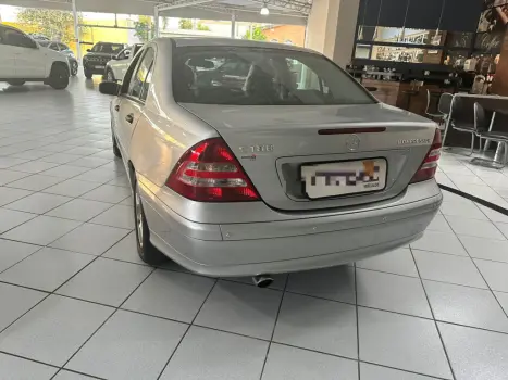 MERCEDES-BENZ C 180 K 1.6 4P CLASSIC KOMPRESSOR SPECIAL AUTOM�TICO, Foto 14