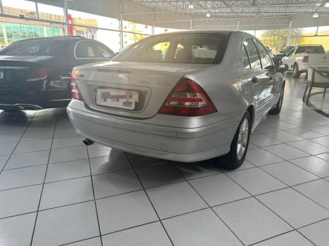 MERCEDES-BENZ C 180 K 1.6 4P CLASSIC KOMPRESSOR SPECIAL AUTOM�TICO, Foto 15