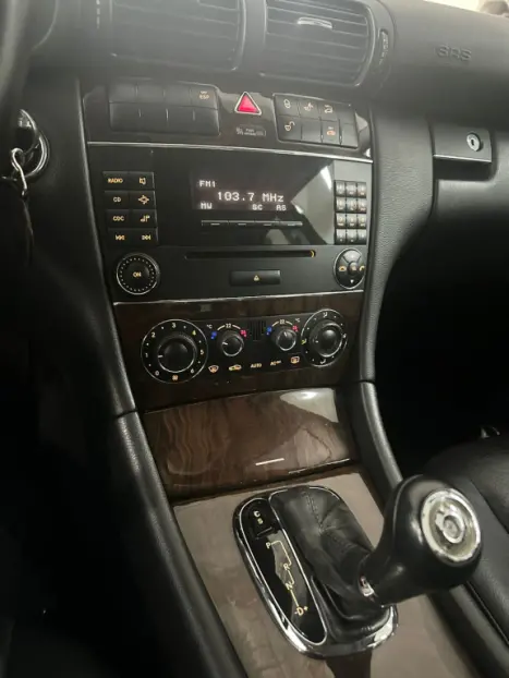 MERCEDES-BENZ C 180 K 1.6 4P CLASSIC KOMPRESSOR SPECIAL AUTOM�TICO, Foto 16