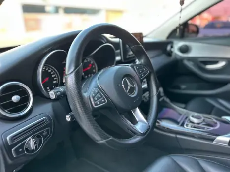 MERCEDES-BENZ C 180 , Foto 10