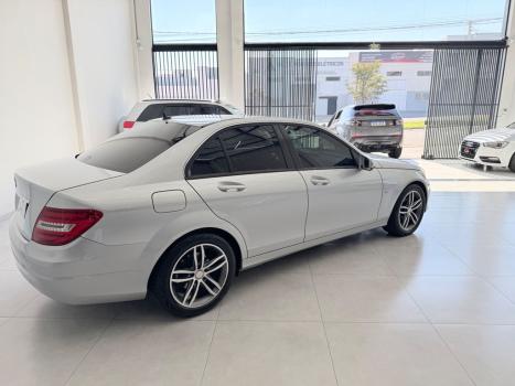 MERCEDES-BENZ C 180 1.8 16V 4P CGI CLASSIC AUTOM�TICO, Foto 9