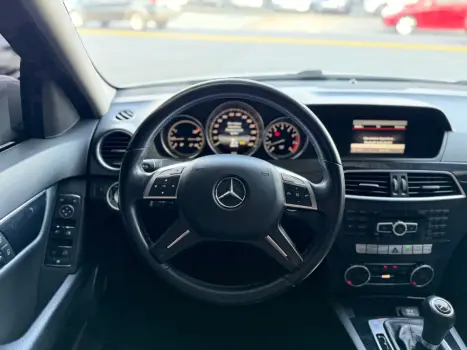 MERCEDES-BENZ C 180 1.6 16V 4P CGI  TURBO AUTOM�TICO, Foto 10