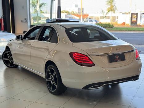 MERCEDES-BENZ C 250 2.0 16V 4P CGI AVANTGARDE 9-GTRONIC AUTOM�TICO, Foto 6