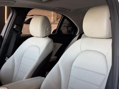MERCEDES-BENZ C 250 2.0 16V 4P CGI AVANTGARDE 9-GTRONIC AUTOM�TICO, Foto 19