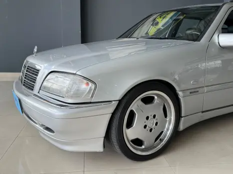 MERCEDES-BENZ C 280 2.8 6 CILINDROS 4P ELEGANCE AUTOM�TICO, Foto 3