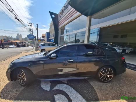 MERCEDES-BENZ C 300 2.0 16V 4P EQ BOOST TURBO H�BRIDO AMG LINE 9G-TRONIC AUTOM�TICO, Foto 7