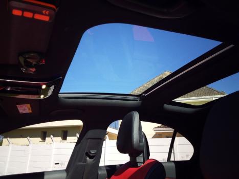 MERCEDES-BENZ C 300 2.0 16V 4P EQ BOOST TURBO H�BRIDO AMG LINE 9G-TRONIC AUTOM�TICO, Foto 10