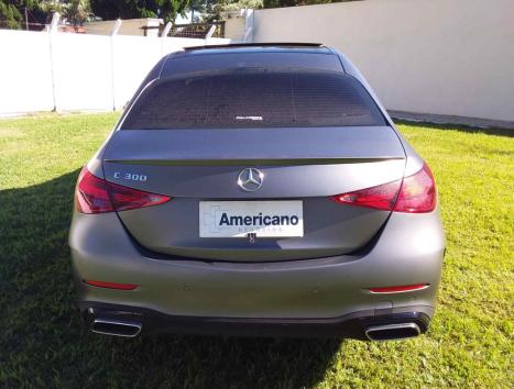 MERCEDES-BENZ C 300 2.0 16V 4P EQ BOOST TURBO H�BRIDO AMG LINE 9G-TRONIC AUTOM�TICO, Foto 14
