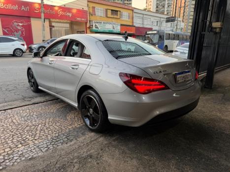 MERCEDES-BENZ CLA 180 1.6 16V 4P CGI TURBO 7G-TRONIC AUTOM�TICO DCT, Foto 2