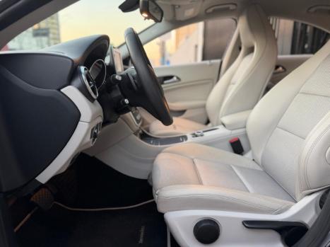 MERCEDES-BENZ CLA 180 1.6 16V 4P CGI TURBO 7G-TRONIC AUTOM�TICO DCT, Foto 11