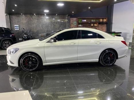 MERCEDES-BENZ CLA 200 1.6 16V 4P URBAN AUTOM�TICO, Foto 9