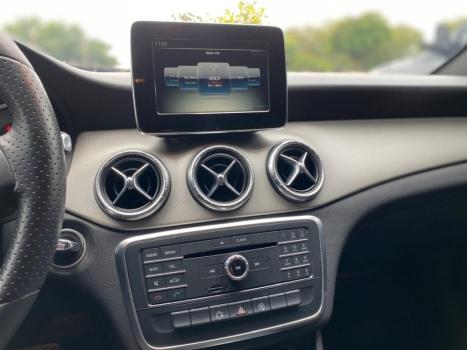 MERCEDES-BENZ CLA 200 1.6 16V 4P URBAN AUTOM�TICO, Foto 16