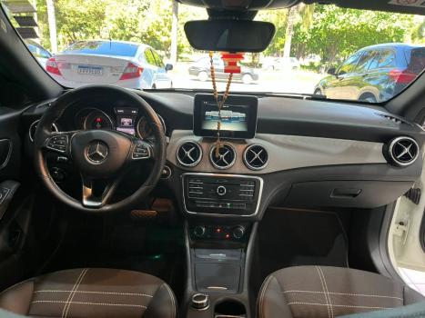 MERCEDES-BENZ CLA 200 1.6 4P FIRST EDITION TURBO AUTOMATIZADO, Foto 11