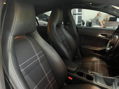 MERCEDES-BENZ CLA 200 1.6 4P FIRST EDITION TURBO AUTOMATIZADO, Foto 12