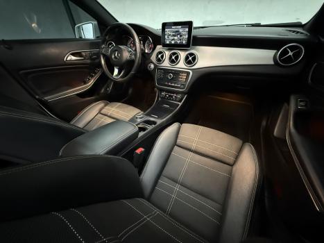 MERCEDES-BENZ CLA 200 1.6 16V 4P VISION AUTOM�TICO, Foto 17