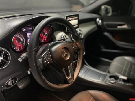 MERCEDES-BENZ CLA 200 1.6 4P FIRST EDITION TURBO AUTOMATIZADO, Foto 13