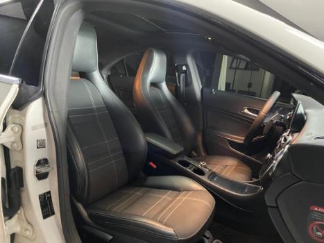 MERCEDES-BENZ CLA 200 1.6 4P FIRST EDITION TURBO AUTOMATIZADO, Foto 18