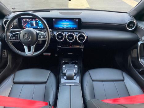 MERCEDES-BENZ CLA 250 2.0 16V 4P SPORT TURBO AUTOMÁTICO, Foto 16 MERCEDES-BENZ CLA 250 2.0 16V 4P SPORT TURBO AUTOMÁTICO, Foto 16