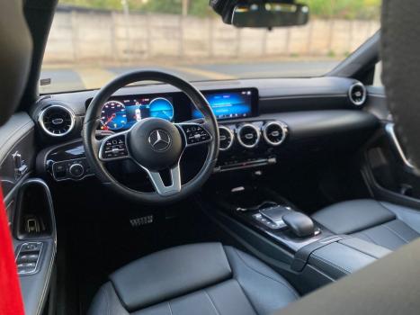 MERCEDES-BENZ CLA 250 2.0 16V 4P SPORT TURBO AUTOMÁTICO, Foto 17 MERCEDES-BENZ CLA 250 2.0 16V 4P SPORT TURBO AUTOMÁTICO, Foto 17