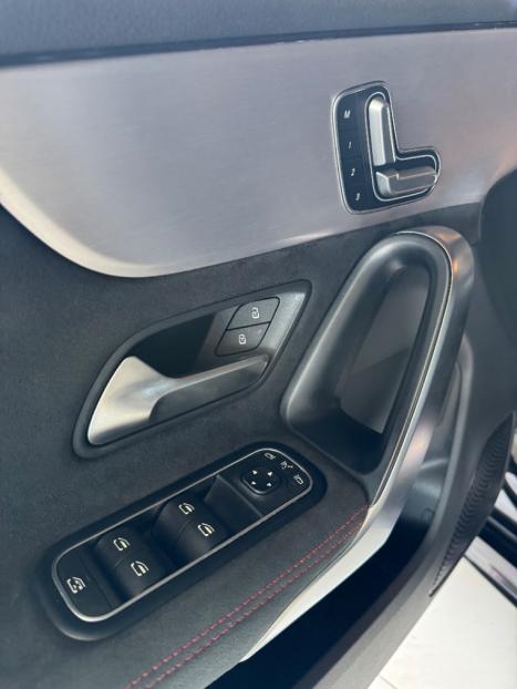 MERCEDES-BENZ CLA 35 AMG 2.0 16V 4P CGI 4MATIC 7G-TRONIC DCT AUTOMTICO, Foto 15