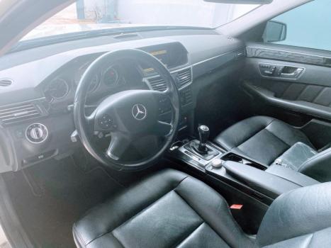 MERCEDES-BENZ E 250 1.8 16V 4P CGI AVANTGARDE AUTOM�TICO, Foto 4
