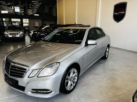 MERCEDES-BENZ E 250 1.8 16V 4P CGI AVANTGARDE AUTOM�TICO, Foto 4