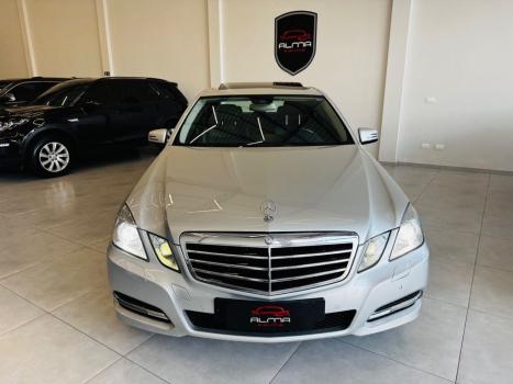 MERCEDES-BENZ E 250 1.8 16V 4P CGI AVANTGARDE AUTOM�TICO, Foto 6