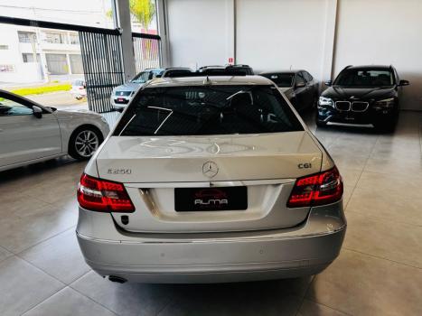 MERCEDES-BENZ E 250 1.8 16V 4P CGI AVANTGARDE AUTOM�TICO, Foto 10