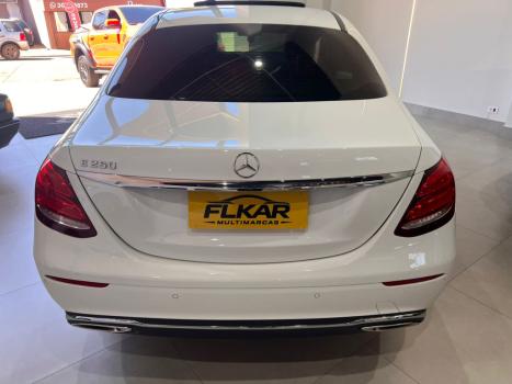 MERCEDES-BENZ E 250 2.0 16V 4P CGI EXCLUSIVE LAUNCH EDITION 9G-TRONIC AUTOM�TICO, Foto 6