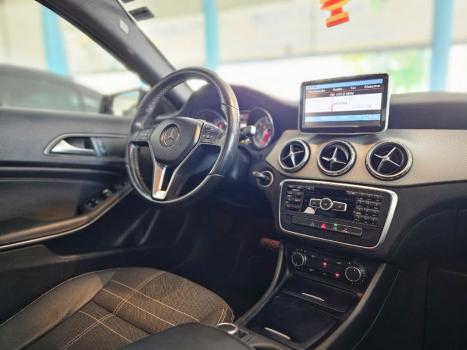 MERCEDES-BENZ GLA 200 1.6 16V 4P FLEX CGI ADVANCE TURBO AUTOMTICO, Foto 8