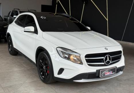 MERCEDES-BENZ GLA 200 1.6 16V 4P CGI STYLE TURBO AUTOMTICO, Foto 5