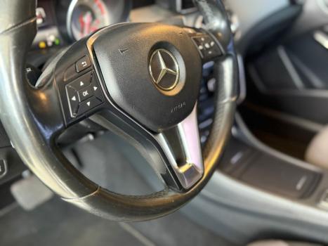 MERCEDES-BENZ GLA 200 1.6 16V 4P CGI STYLE TURBO AUTOMTICO, Foto 13