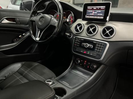 MERCEDES-BENZ GLA 200 1.6 16V 4P FLEX CGI ADVANCE TURBO AUTOMTICO, Foto 3