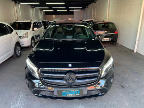 MERCEDES-BENZ GLA 200 1.6 16V 4P CGI VISION TURBO AUTOMTICO, Foto 2