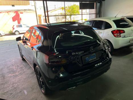 MERCEDES-BENZ GLA 200 1.6 16V 4P CGI VISION TURBO AUTOMTICO, Foto 6