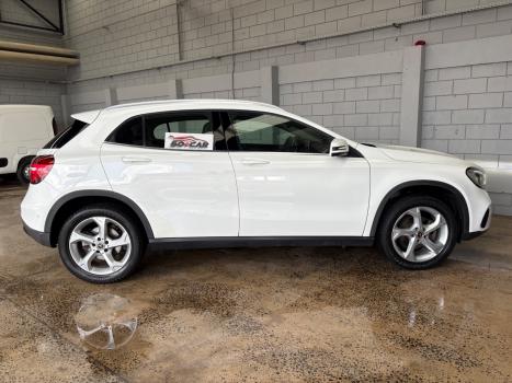 MERCEDES-BENZ GLA 200 1.6 16V 4P CGI ADVANCE TURBO AUTOMTICO, Foto 4