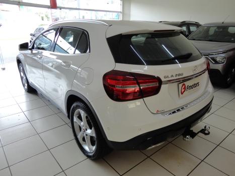 MERCEDES-BENZ GLA 200 1.6 16V 4P FLEX CGI STYLE TURBO AUTOM�TICO, Foto 3